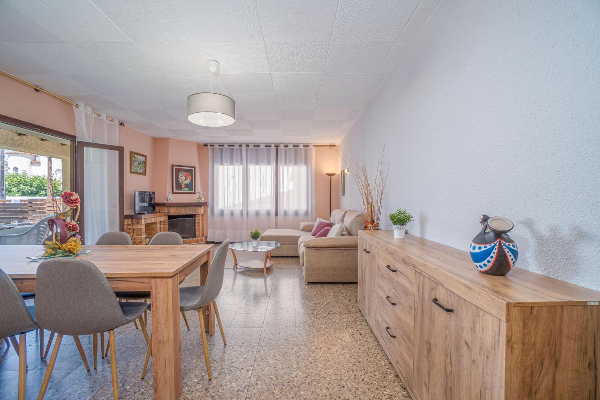 Apart-Rent Casa Con Jardin Pani 0081 Empuriabrava Bagian luar foto